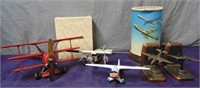 Assorted Airplane Related Items