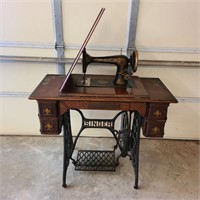 Antique Singer Treadle Sewing Machine