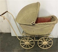 Victorian wicker child’s carriage