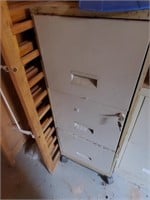 Metal 3- Drawer Filing Cabinet