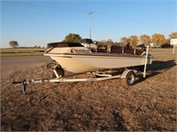 Viking 16' Deck Boat w/ EZ Loader Trailer