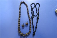 Vintage Wooden Necklace/Earrings&Black Stone Neck.
