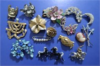 Unique Pins-Jewelry Lot