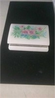 Small dresser jewelry box with flowers pink and
