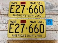 1961 Wisconsin License Plate Set