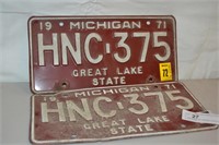 Matched pair 1971 Michigan License Plates