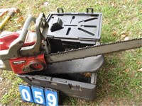 HOMELITE 46 CC CHAINSAW W/ CARRY CASE