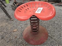 TRACTOR SEAT STOOL ON HD SPRING