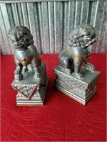 PAIR OF LION BOOKENDS