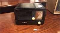 Model 955 Plastic Case Radio