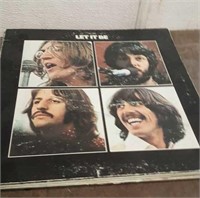 (9) Beatles Record Albums