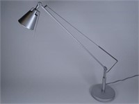 MODERN DESK LAMP