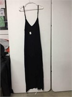 WOMEN'S DRESS SIZE LARGE