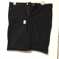 LEE WOMEN'S SHORTS SIZE 14AVG