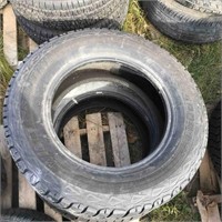 Used Set Of 2 Tires M+S 265/65R18