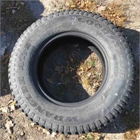 Used 1 Tire LT225/75R16