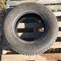 Used 1 Tire P245/70R16