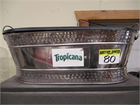 Tropicana table top ice tub