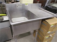 Single stainless sink w/ extension