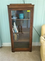 EARLY OAK GLASS DOOR BOOK SHELF AND CONTENTS