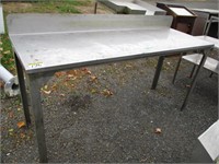 Stainless top worktable
