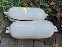 2 LARGE POLYFORM BOAT BUMPERS