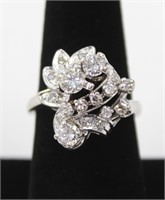 Ladies White Gold Diamond Free Form Fashion Ring