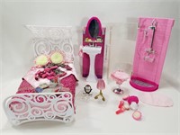 Bratz & Barbie Doll Furniture & Accessories Lot