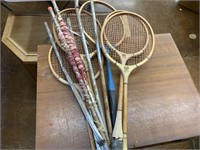 Badminton, Tennis rackets & net