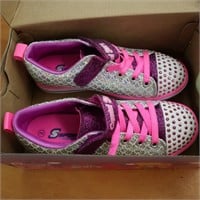 Girls Size 2 Shoe