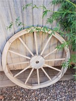Whitish Wagon Wheel Yard Decor