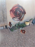 Metal Flower Yard Decor