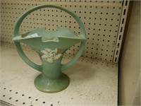 10" Roseville vase (cracked handle)