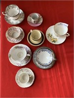 8 unmatched cup and saucer set: 2 Haviland & Co.