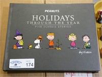 Peanuts Holiday's Book