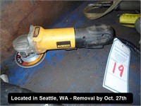 DEWALT D28144N