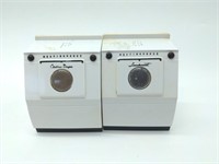 Salt and Pepper Shakers Set - Washer and Dryer