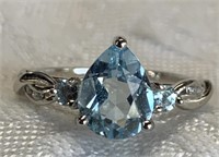 Sterling Silver Ring w/ Blue Topaz Gemstone Sz 6