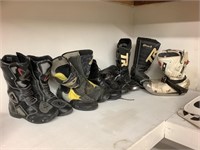 5 pair of motorcycle boots (size 7-8.5)