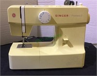 Singer sewing machine, vintage singer promise II