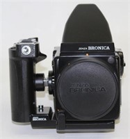 Zenza Bronica SQ-Ai 6x6 camera body with