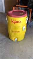 Igloo cooler