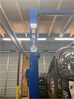 Whip Ind. Assymetric/Symmetric Two Post Car Lift