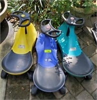 3 KIDS SCOOTERS