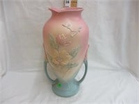 Hull Magnolia 15" vase