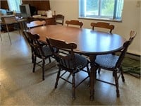Tell City Table & 8 chairs