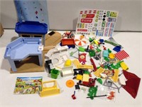 (FINAL SALE-MISSING PARTS)PLAYMOBIL FAMILY FUN