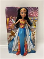 DC SUPER HERO GIRLS - WONDER WOMAN