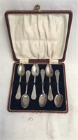Decorative spoon set