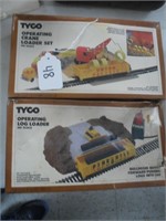 2 TYCO TRAIN ACCESSORIES